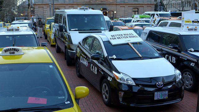 Taxi cab protest in Portland by Aaron Parecki is licensed under CC BY 2.0