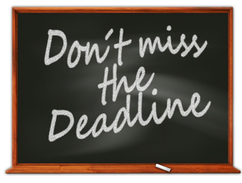 "Don't miss the deadline!" written on chalkboard
